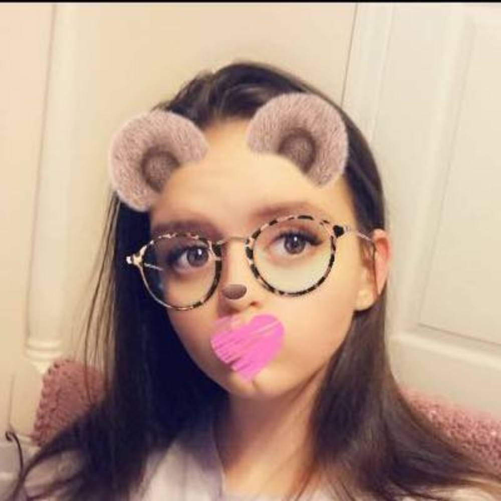 Meet your Posher, Cierra